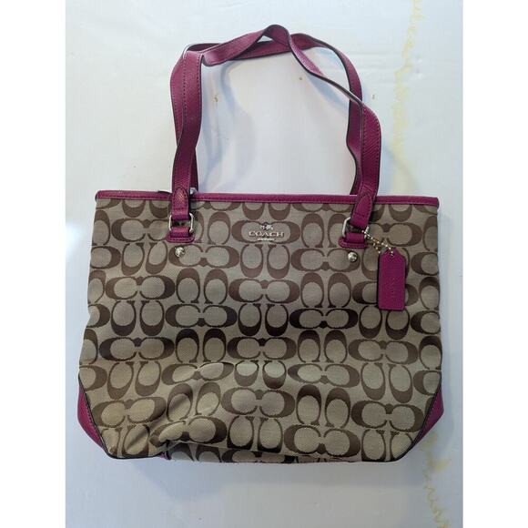 Coach 12cm Signature Zip Top ToteKhaki & Cranberry F36375
